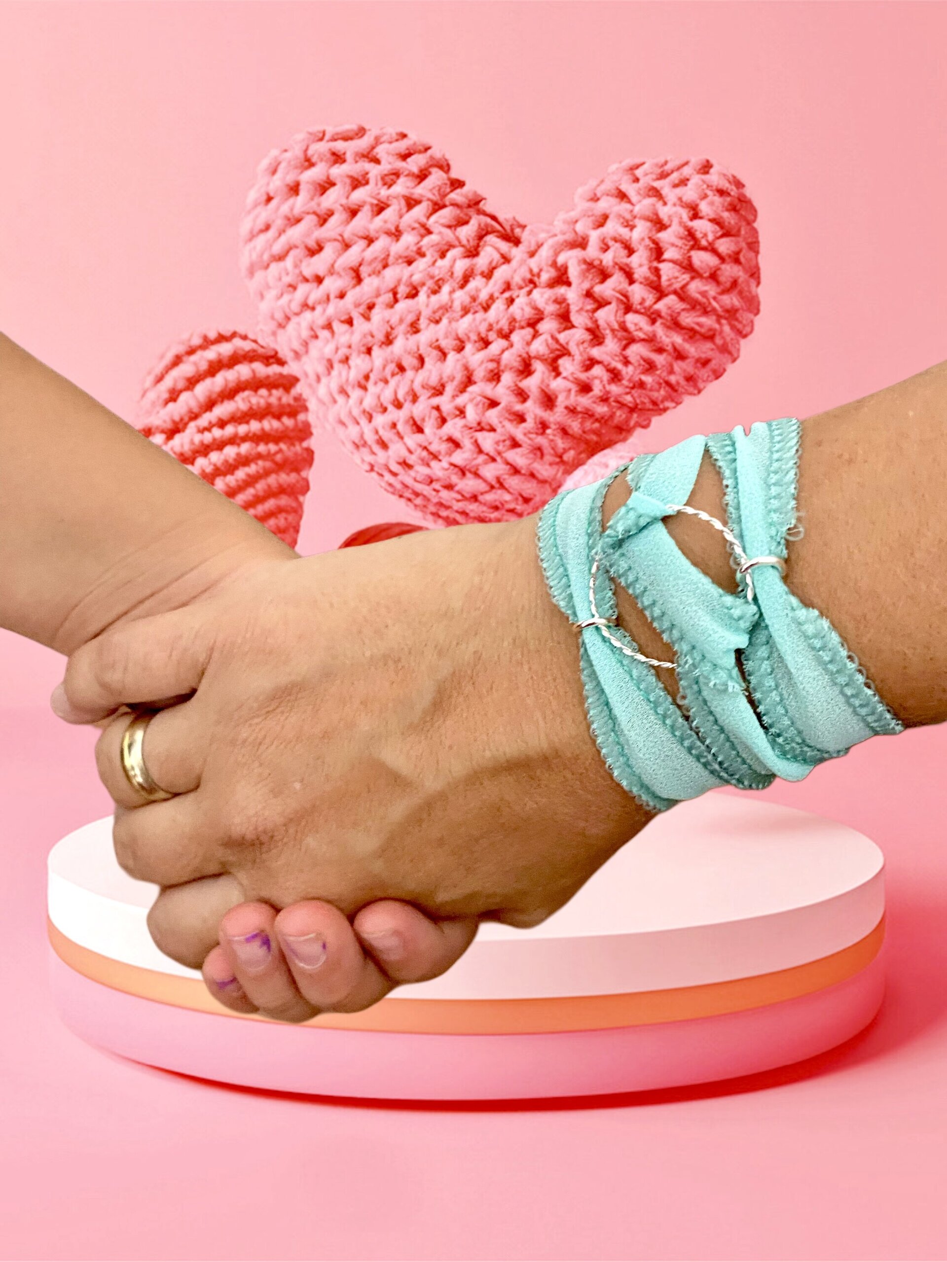 Pulseras de Tela Exclusivas con Circonita, Herradura y Mariposas - 5