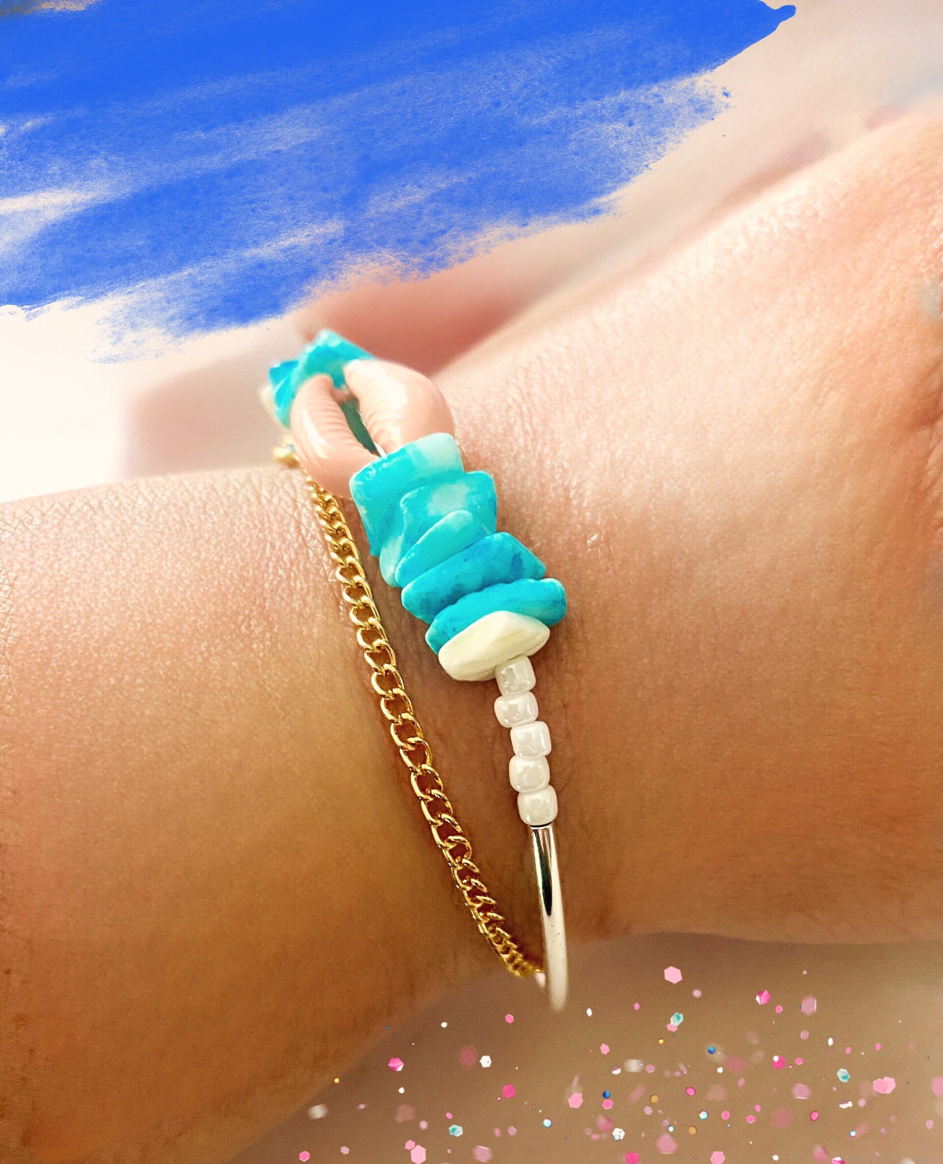 exclusiva pulsera de tubos de plata con trozos de concha y concha cowrie - 3